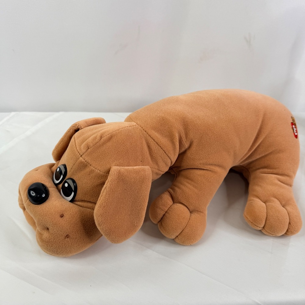 Pound Puppies Tan Plush Dog Stuffed Animal Retro 80s Classic Sad Eyes Toy